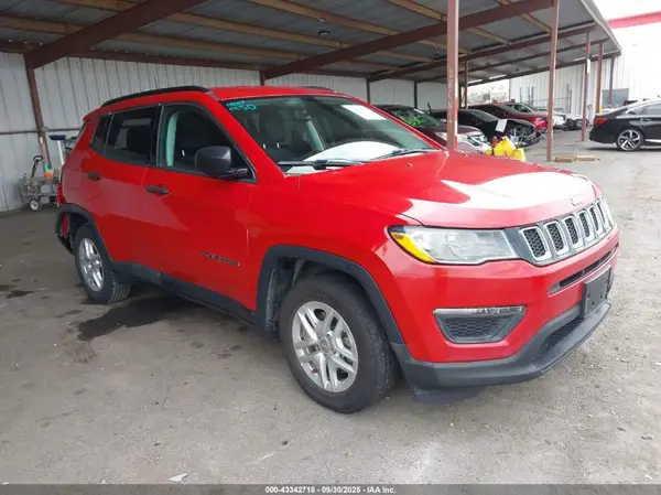 3C4NJCAB4KT726504 2019 JEEP COMPASS - Image 1