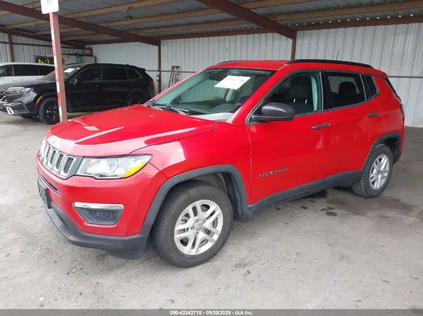 3C4NJCAB4KT726504 2019 JEEP COMPASS - Image 2