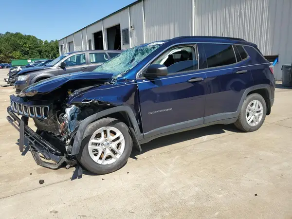 3C4NJCAB4KT736692 2019 JEEP COMPASS - Image 1