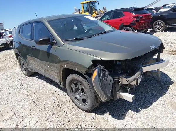 3C4NJCAB4KT763245 2019 JEEP COMPASS - Image 1