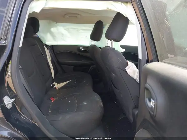 3C4NJCAB4KT834718 2019 JEEP COMPASS - Image 8
