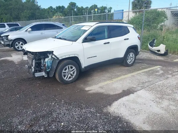3C4NJCAB4LT121688 2020 JEEP COMPASS - Image 2