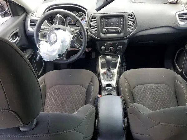 3C4NJCAB5HT669111 2017 JEEP COMPASS - Image 8
