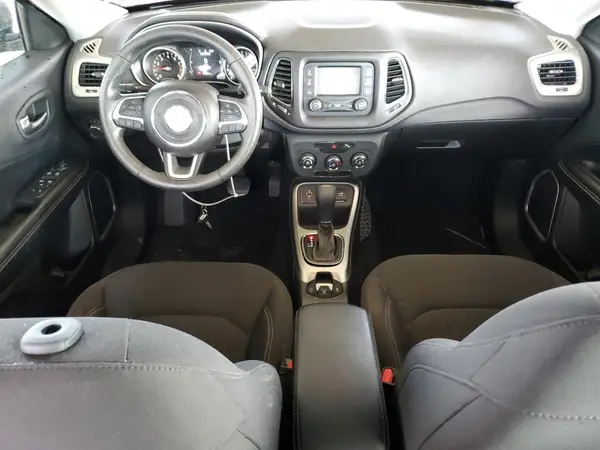3C4NJCAB5HT697510 2017 JEEP COMPASS - Image 8