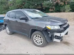 3C4NJCAB5JT124631 2018 JEEP COMPASS