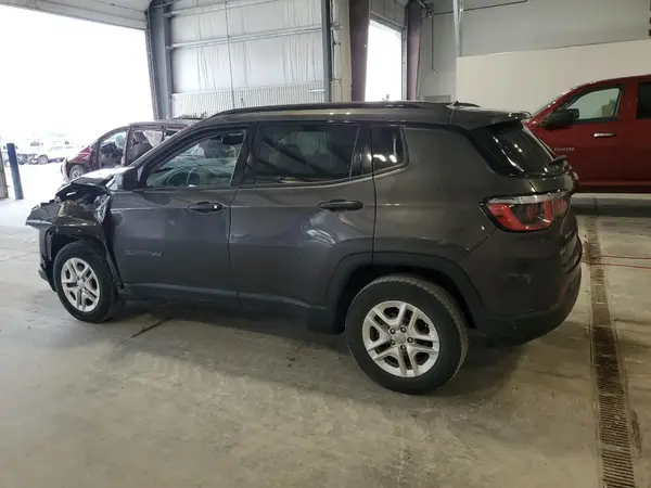 3C4NJCAB5JT211154 2018 JEEP COMPASS - Image 2