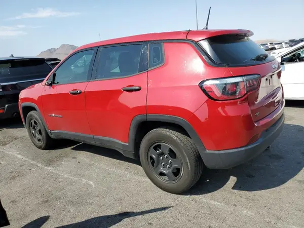 3C4NJCAB5JT330211 2018 JEEP COMPASS - Image 2