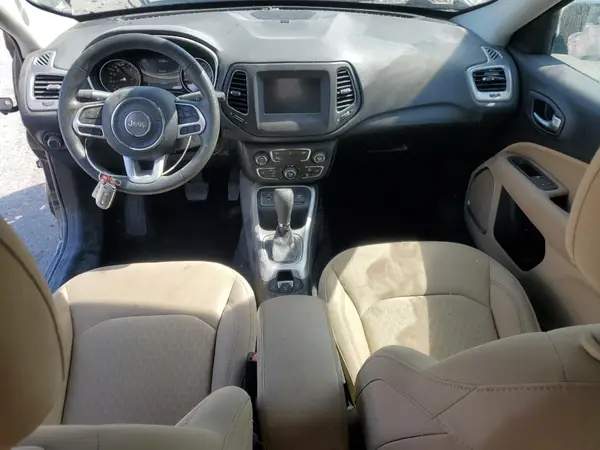 3C4NJCAB5JT411256 2018 JEEP COMPASS - Image 8