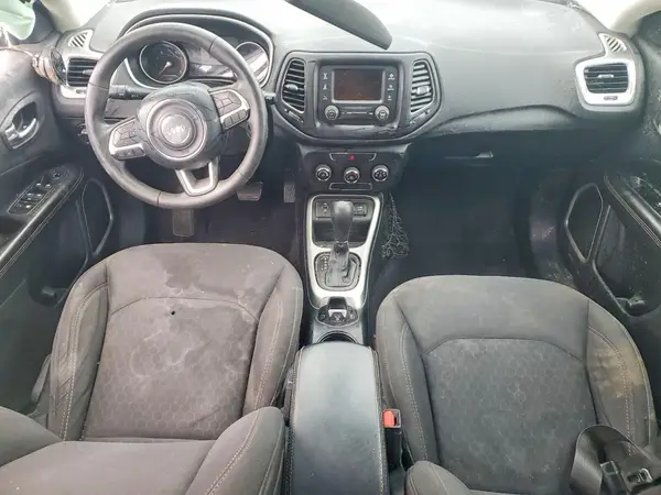 3C4NJCAB5JT500406 2018 JEEP COMPASS - Image 8