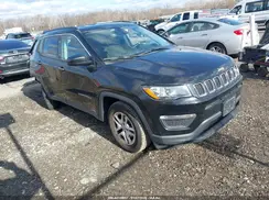 3C4NJCAB5KT624032 2019 JEEP COMPASS