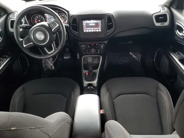 3C4NJCAB5KT646452 2019 JEEP COMPASS - Image 8