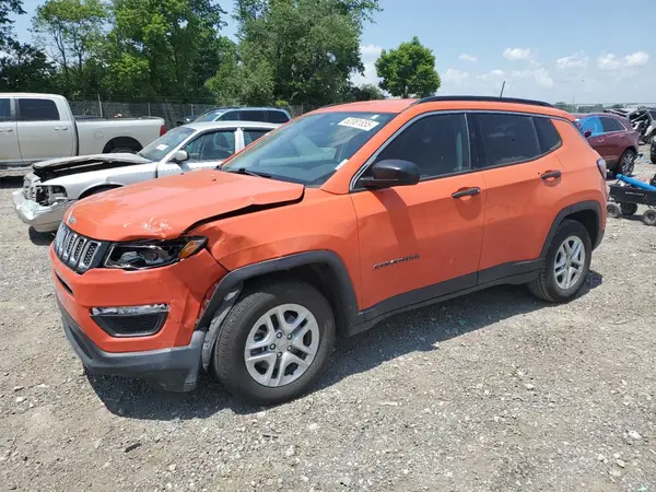 3C4NJCAB5KT676552 2019 JEEP COMPASS - Image 1