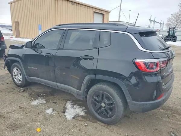 3C4NJCAB5KT726303 2019 JEEP COMPASS - Image 2