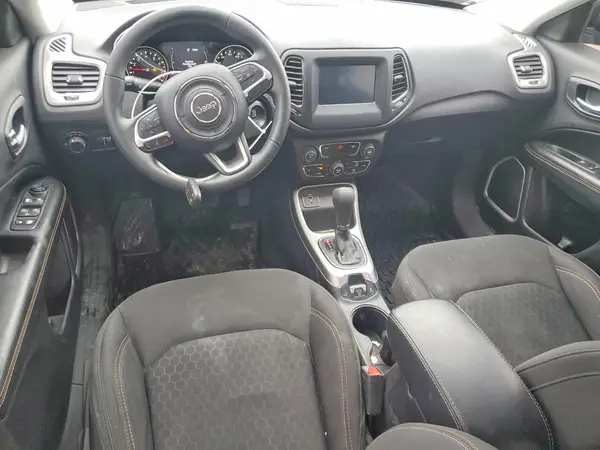3C4NJCAB5KT726303 2019 JEEP COMPASS - Image 8