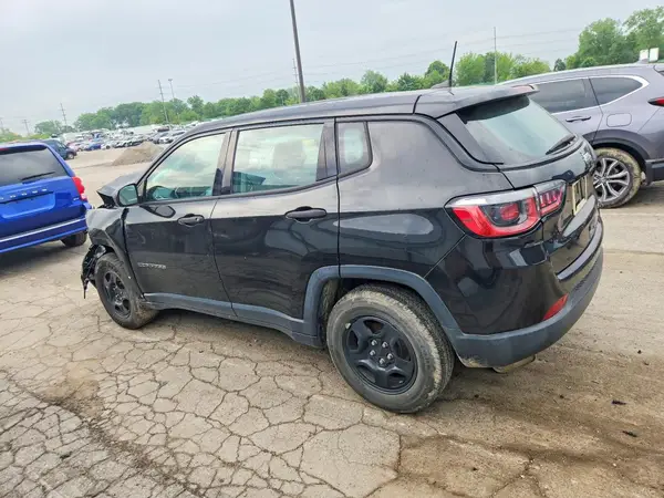 3C4NJCAB5KT772505 2019 JEEP COMPASS - Image 2