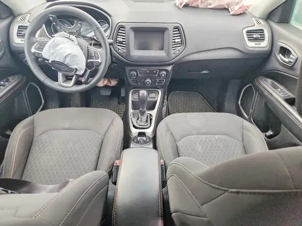 3C4NJCAB5KT772505 2019 JEEP COMPASS - Image 8