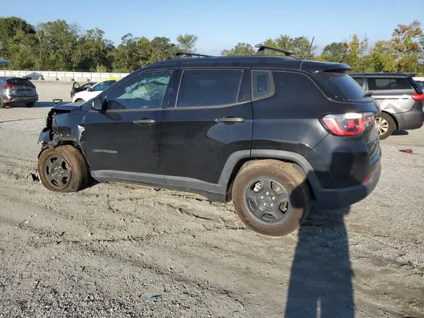 3C4NJCAB5KT814963 2019 JEEP COMPASS - Image 2