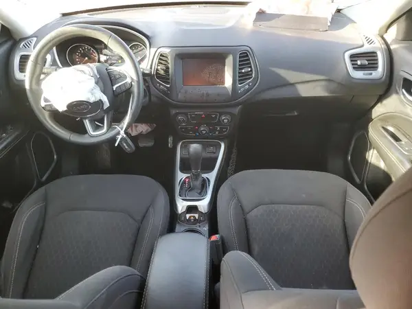 3C4NJCAB5KT814963 2019 JEEP COMPASS - Image 8