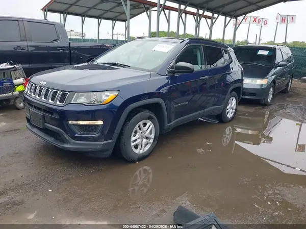 3C4NJCAB5LT102504 2020 JEEP COMPASS - Image 2