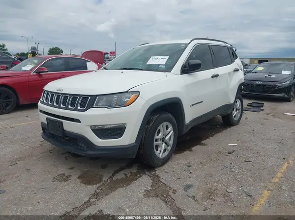 3C4NJCAB5LT121375 2020 JEEP COMPASS - Image 2