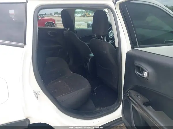 3C4NJCAB5LT121375 2020 JEEP COMPASS - Image 8