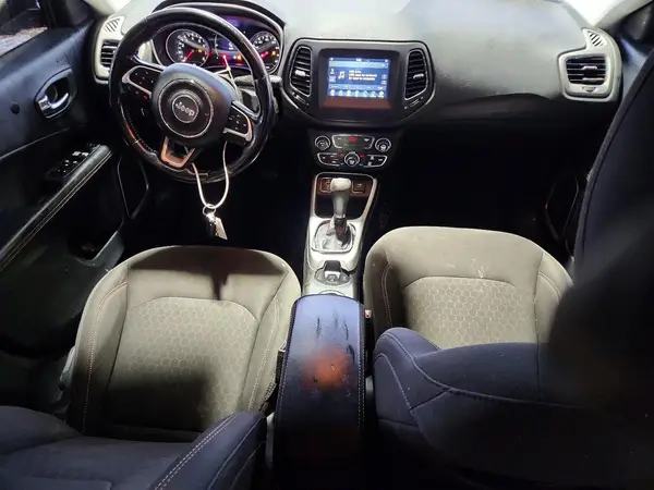 3C4NJCAB5LT169944 2020 JEEP COMPASS - Image 8