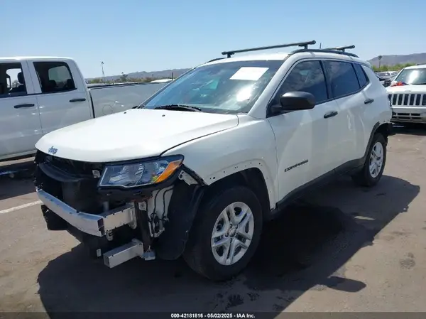 3C4NJCAB5LT253133 2020 JEEP COMPASS - Image 2