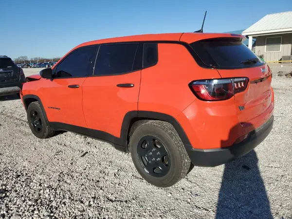 3C4NJCAB5MT556219 2021 JEEP COMPASS - Image 2