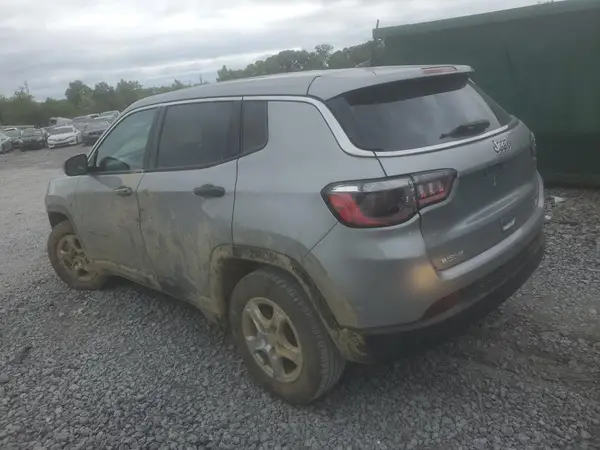 3C4NJCAB5NT103316 2022 JEEP COMPASS - Image 2