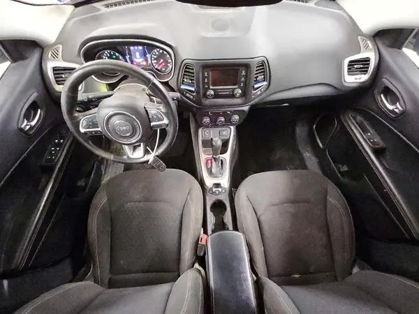 3C4NJCAB6JT136867 2018 JEEP COMPASS - Image 8