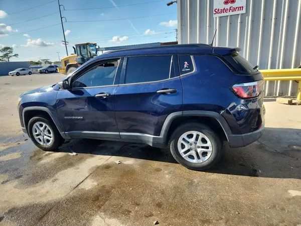 3C4NJCAB6JT136920 2018 JEEP COMPASS - Image 2