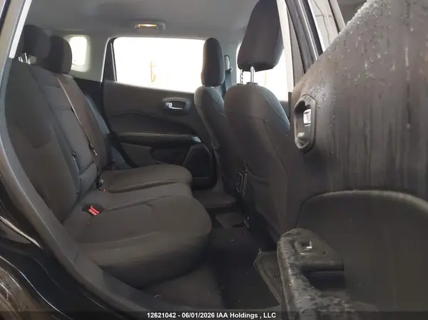 3C4NJCAB6JT181047 2018 JEEP COMPASS - Image 8
