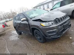 3C4NJCAB6JT251064 2018 JEEP COMPASS