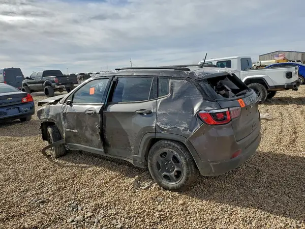 3C4NJCAB6JT411511 2018 JEEP COMPASS - Image 2