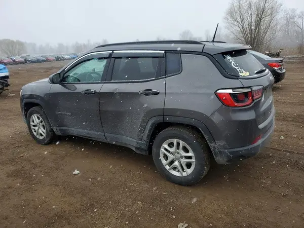 3C4NJCAB6JT439020 2018 JEEP COMPASS - Image 2