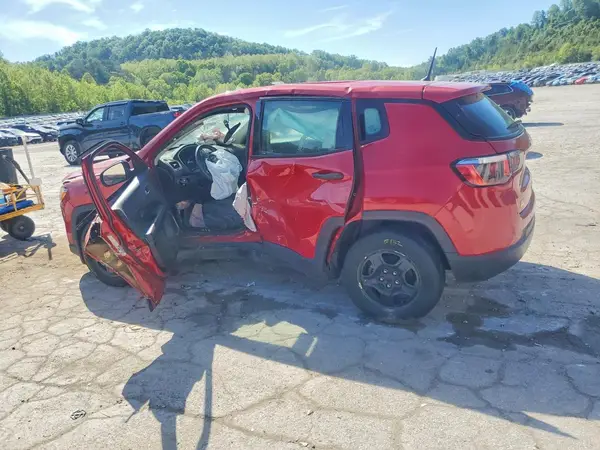 3C4NJCAB6JT468078 2018 JEEP COMPASS - Image 2