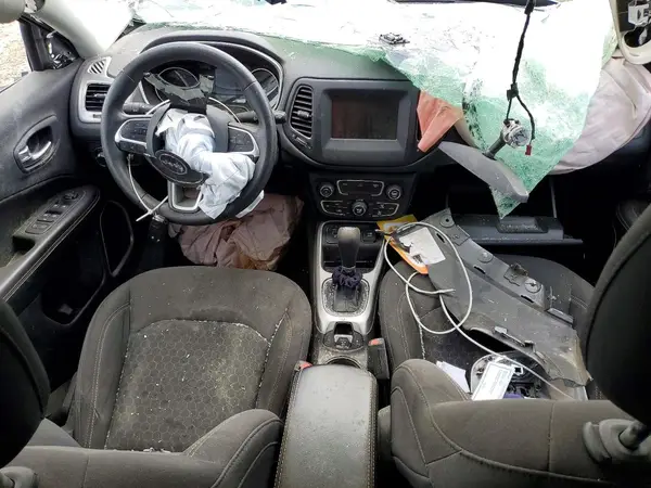 3C4NJCAB6KT613055 2019 JEEP COMPASS - Image 8
