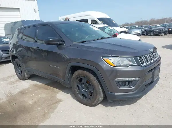 3C4NJCAB6KT749993 2019 JEEP COMPASS - Image 1