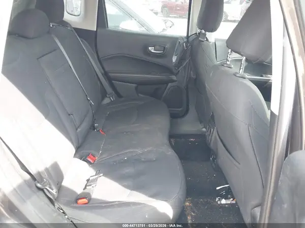 3C4NJCAB6KT749993 2019 JEEP COMPASS - Image 8