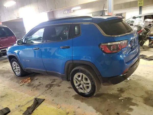 3C4NJCAB6KT750271 2019 JEEP COMPASS - Image 2