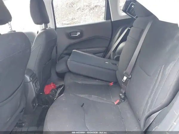 3C4NJCAB6LT134135 2020 JEEP COMPASS - Image 8