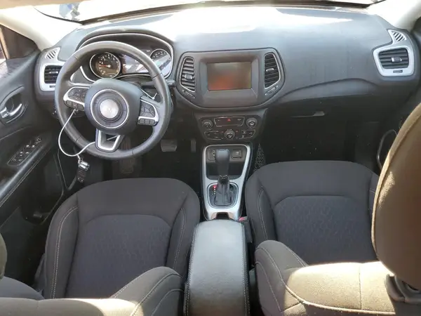 3C4NJCAB6LT220058 2020 JEEP COMPASS - Image 8