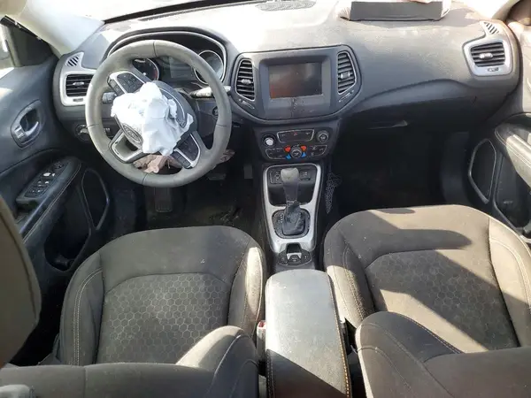 3C4NJCAB6LT247891 2020 JEEP COMPASS - Image 8