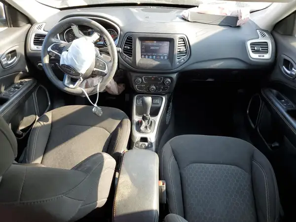 3C4NJCAB6LT253304 2020 JEEP COMPASS - Image 8