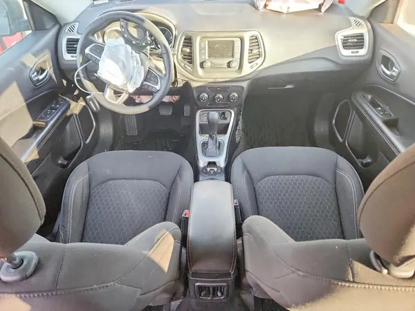 3C4NJCAB7HT668543 2017 JEEP COMPASS - Image 8