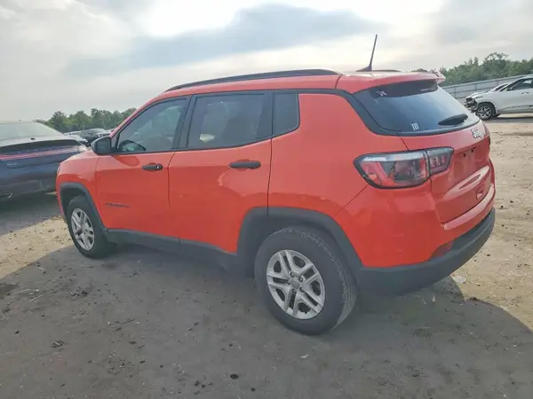 3C4NJCAB7JT214993 2018 JEEP COMPASS - Image 2