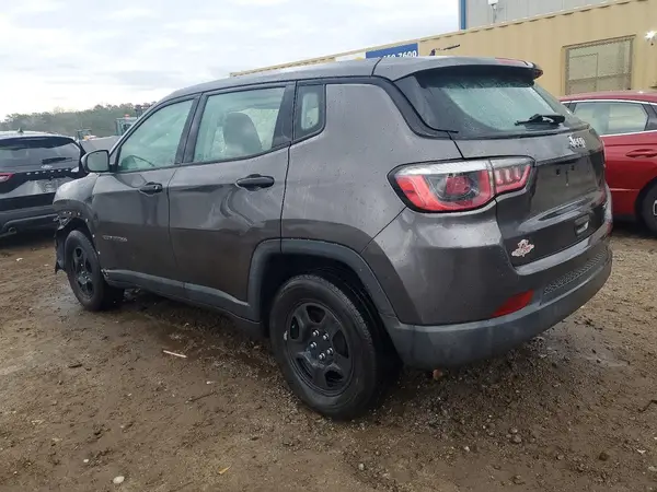 3C4NJCAB7JT286213 2018 JEEP COMPASS - Image 2