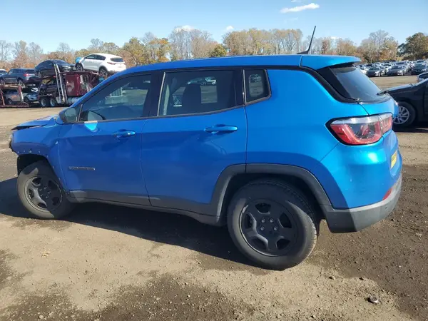 3C4NJCAB7JT318870 2018 JEEP COMPASS - Image 2