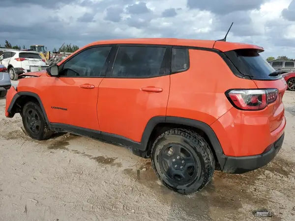 3C4NJCAB7JT425174 2018 JEEP COMPASS - Image 2