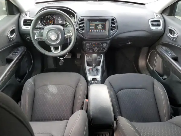 3C4NJCAB7JT425174 2018 JEEP COMPASS - Image 8